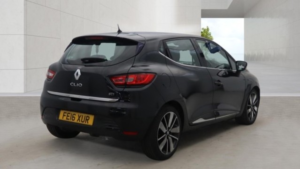 2016 Renault Clio 1.5 Dynamique S Nav Dci 90 Diesel Automatic Black 5dr Low Tax+satnav+7 Stamps in Black — image 4