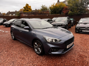 2020 Ford Focus 1.0t Ecoboost St-Line Euro 6 (s/s) 5dr in Blue — image 4