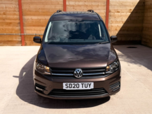 2020 Volkswagen Caddy Maxi Life 5 SEAT Auto Wheelchair Accessible Disabled Access Vehicle Wav in Brown — image 5