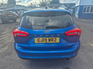 2019 Ford Focus 2.0 Ecoblue Titanium X in Blue — image 3