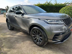 2018 Land Rover Range Rover Velar 2.0 D180 R-Dynamic Se in Grey — image 6
