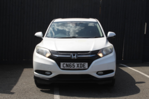 2015 Honda Hr-V 1.6 I-Dtec Se Navi in White — image 2