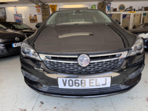 2018 Vauxhall Astra 1.6 I Turbo Gpf Elite Nav in Black — image 2