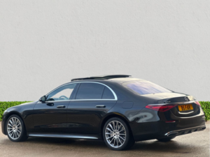 2021 Mercedes-Benz S-Class 3.0 S500lh Mhev Amg Line (premium) Saloon 4dr Petrol Hybrid G-Tronic+ 4matic Euro 6 (s/s) (435 Ps) in Black — image 5