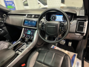 2021 Land Rover Range Rover Sport 3.0 D300 Mhev Hse Dynamic Black Auto 4WD Euro 6 (s/s) 5dr in Black — image 2