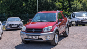 2004 Toyota Rav4 2.0 Vvt-I Xt3 in Red — image 3