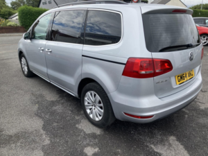 2015 Volkswagen Sharan 2.0 Tdi Bluemotion Tech Se in Silver — image 4
