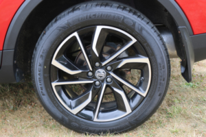 2021 MG MG Zs 1.0 T-Gdi Exclusive in Red — image 5