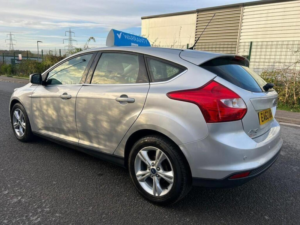 2013 Ford Focus 1.0t Ecoboost Zetec Euro 5 (s/s) 5dr in Silver — image 4
