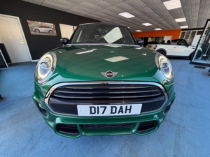 2019 MINI Hatch 1.5 Cooper Sport Euro 6 (s/s) 5dr in Green — image 4