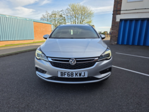 2018 Vauxhall Astra 1.6 Cdti Ecotec Blueinjection Tech Line Nav in Silver — image 2