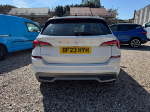 2023 Skoda Kamiq 1.5 Tsi Act Se Drive DSG Euro 6 (s/s) 5dr in White — image 5