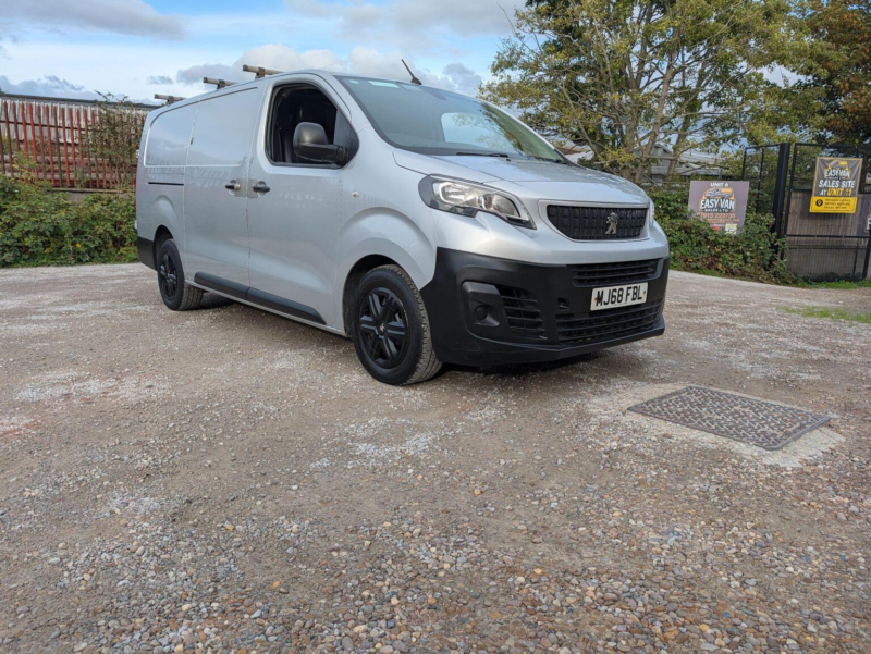 2018 Peugeot Expert 2.0 Bluehdi 1400 Professional Long Panel Van Lwb Euro 6 (s/s) 6dr in Silver — image 1