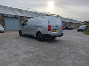 2018 Peugeot Expert 2.0 Bluehdi 1400 Professional Long Panel Van Lwb Euro 6 (s/s) 6dr in Silver — image 5