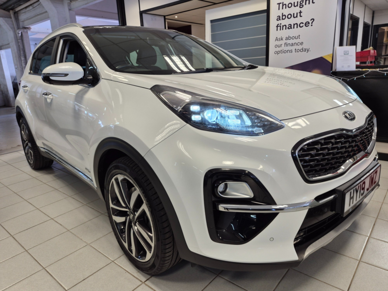 2019 Kia Sportage 1.6 Crdi 4 SUV 5dr Diesel Dct AWD Euro 6 (s/s) (134 Bhp) in White — image 1