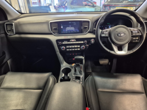 2019 Kia Sportage 1.6 Crdi 4 SUV 5dr Diesel Dct AWD Euro 6 (s/s) (134 Bhp) in White — image 3