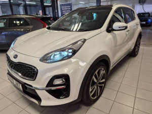 2019 Kia Sportage 1.6 Crdi 4 SUV 5dr Diesel Dct AWD Euro 6 (s/s) (134 Bhp) in White — image 5