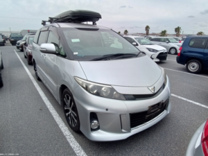 2013 Toyota Estima
