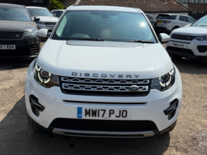 2017 Land Rover Discovery Sport Td4 Hse in White — image 2
