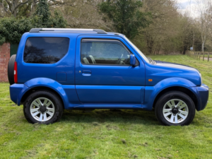 2011 Suzuki Jimny 1.3 Sz4 Automatic in Blue — image 4