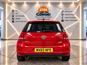 2015 Volkswagen Golf 2015 Golf 1.2 Tsi Bluemotion Dsg, Automatic in Red — image 6