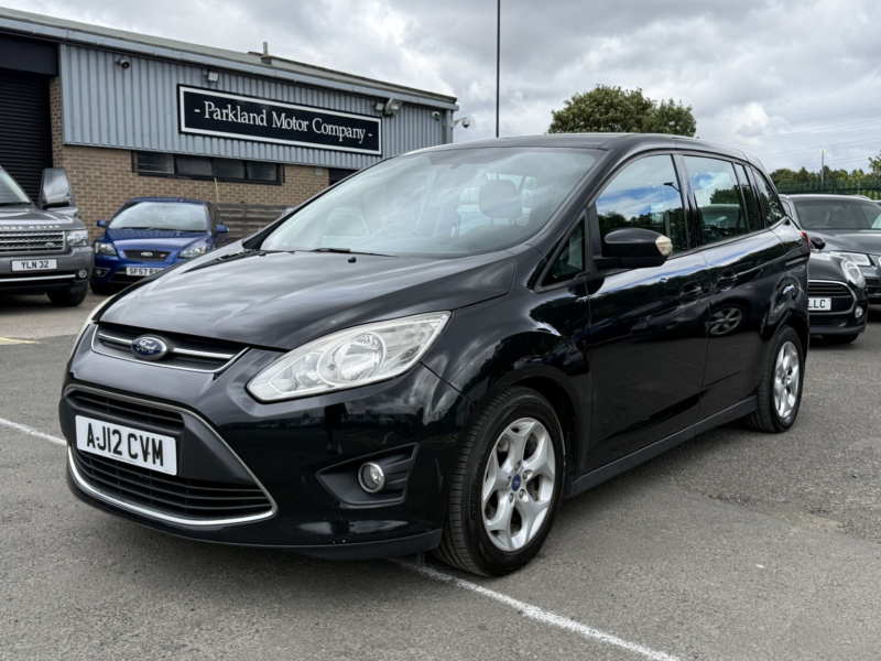 2012 Ford Grand C-Max 1.6 Tdci Zetec in Black — image 1