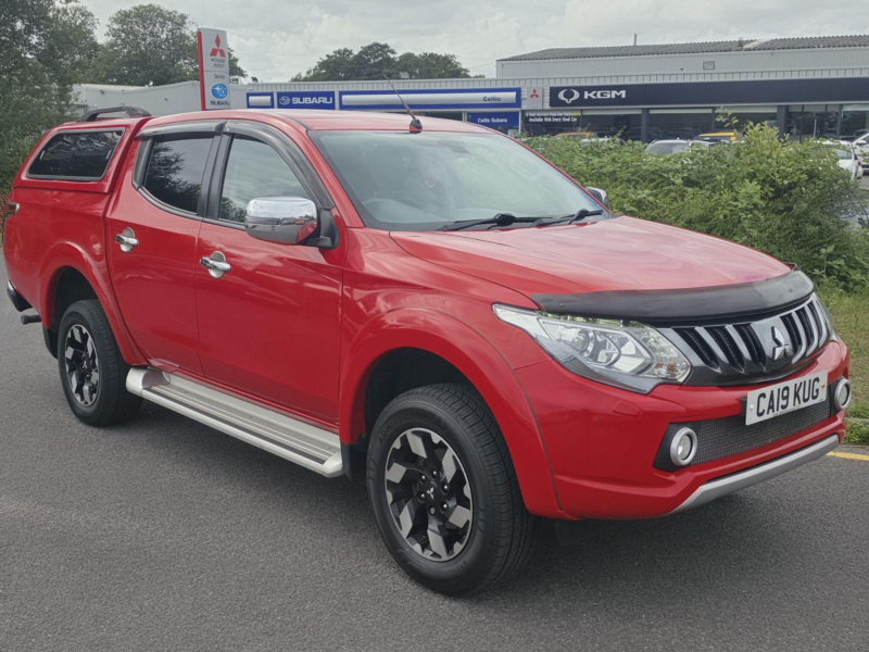2019 Mitsubishi L200 2.4 Di-D Dc Barbarian 4WD Euro 6 4dr in Red — image 1