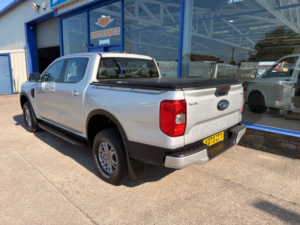 2024 Ford Ranger 2.0 Ecoblue Xlt Pickup Double Cab 4dr Diesel Manual 4WD Euro 6 170 Ps in Silver — image 4