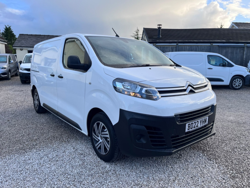 2022 Citroen Dispatch 1.5 Bluehdi 1000 Enterprise Pro M in White — image 1