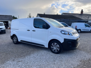 2022 Citroen Dispatch 1.5 Bluehdi 1000 Enterprise Pro M in White — image 2