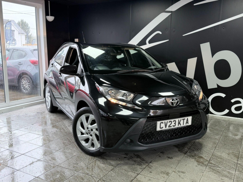 2023 Toyota Aygo X 1.0 Vvt-I Pure Euro 6 (s/s) 5dr in Black — image 1