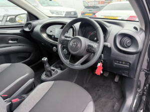 2023 Toyota Aygo X 1.0 Vvt-I Pure Euro 6 (s/s) 5dr in Black — image 2