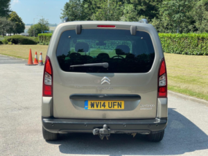 2014 Citroen Berlingo 1.6 E-Hdi Airdream Xtr Multispace MPV Etg6 Euro 5 (s/s) 5dr in Brown — image 6