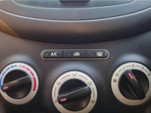 2008 Hyundai I10 1.1 Comfort Euro 4 5dr in Black — image 4