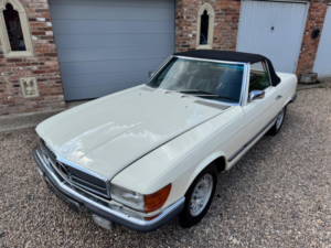 1974 Mercedes-Benz 450 Sl 450 Sl in Cream — image 2