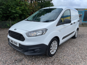 2016 Ford Transit Courier 1.5 Tdci Panel Van 4dr Diesel Manual L1 Euro 5 (75 Ps) in White — image 2