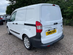 2016 Ford Transit Courier 1.5 Tdci Panel Van 4dr Diesel Manual L1 Euro 5 (75 Ps) in White — image 4