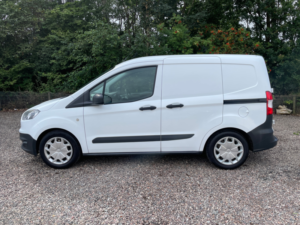 2016 Ford Transit Courier 1.5 Tdci Panel Van 4dr Diesel Manual L1 Euro 5 (75 Ps) in White — image 6