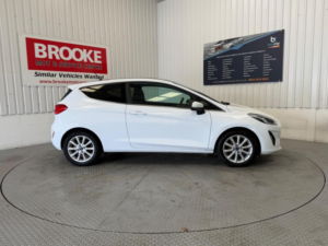 2018 Ford Fiesta 1.0t Ecoboost Titanium Euro 6 (s/s) 3dr in White — image 3