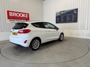 2018 Ford Fiesta 1.0t Ecoboost Titanium Euro 6 (s/s) 3dr in White — image 4