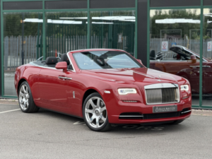2017 Rolls-Royce Dawn 6.6 V12 in Red — image 5