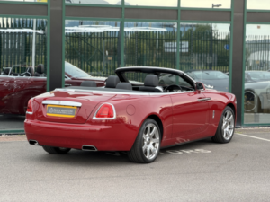 2017 Rolls-Royce Dawn 6.6 V12 in Red — image 6