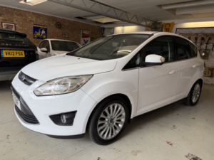 2013 Ford C-Max 2.0 Tdci Titanium in White — image 3