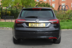 2014 Vauxhall Insignia 2.0 Cdti Ecoflex Sri Nav Sports Tourer Euro 5 (s/s) 5dr in Black — image 5
