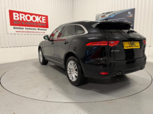 2017 Jaguar F-Pace 2.0 D240 Portfolio Auto AWD Euro 6 (s/s) 5dr in Black — image 5