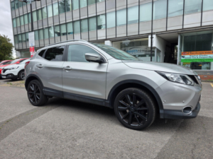 2016 Nissan Qashqai 1.2 Dig-T Tekna 2WD Euro 6 (s/s) 5dr in Silver — image 6