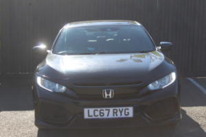 2017 Honda Civic 1.0 Vtec Turbo Se in Black — image 2