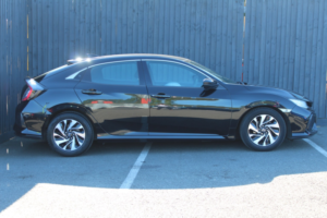 2017 Honda Civic 1.0 Vtec Turbo Se in Black — image 4