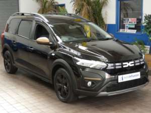 2024 Dacia Jogger 1.0 Tce Extreme MPV 5dr Petrol Manual Euro 6 (s/s) (110 Ps) in Black — image 6