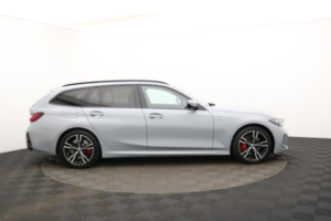 2025 BMW 3 Series 2.0 320i M Sport Touring 5dr Petrol Auto Euro 6 (s/s) (184 Ps) in Grey — image 2